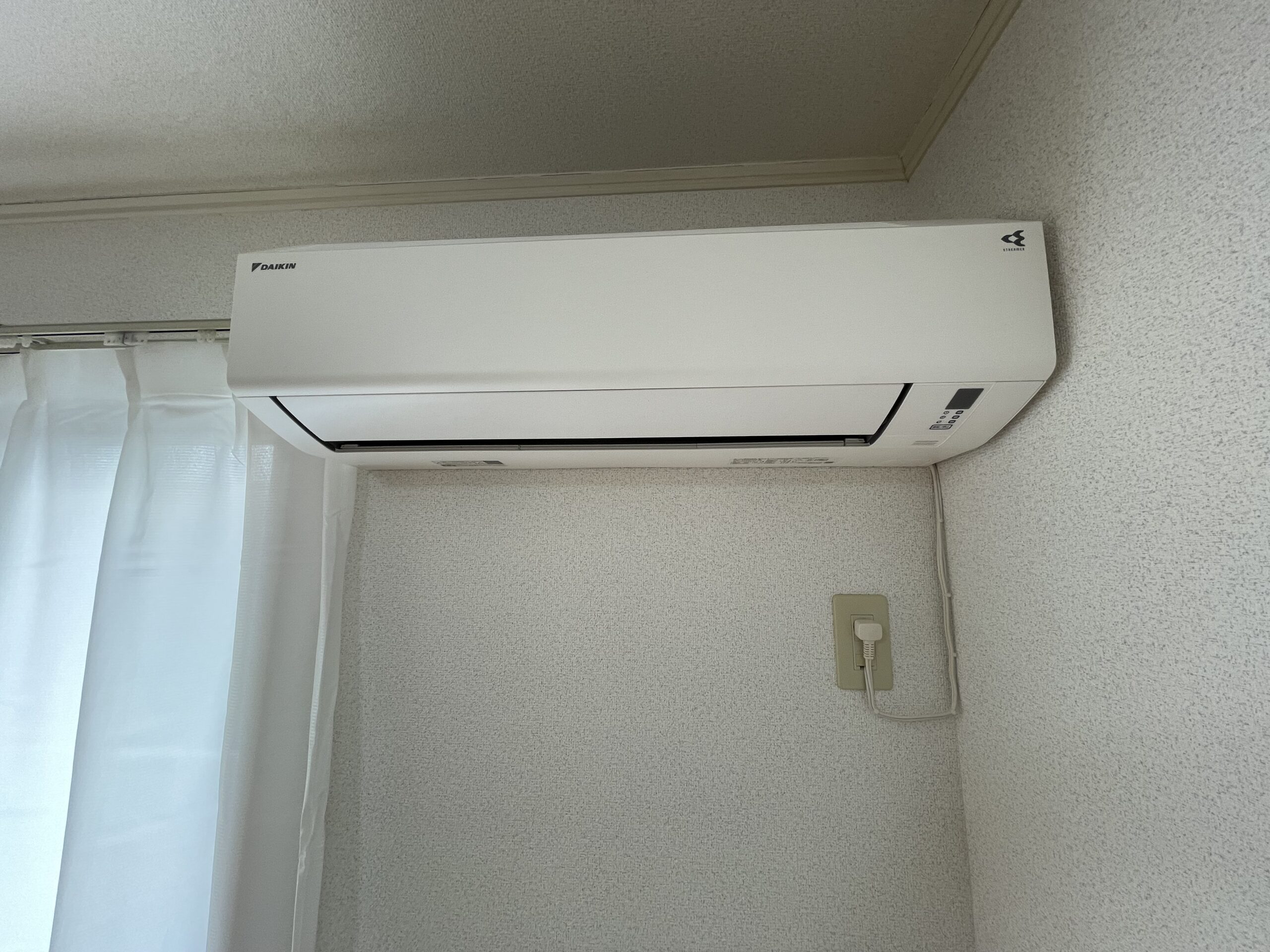 シャッターつきで安心！2F設備充実2DK♪